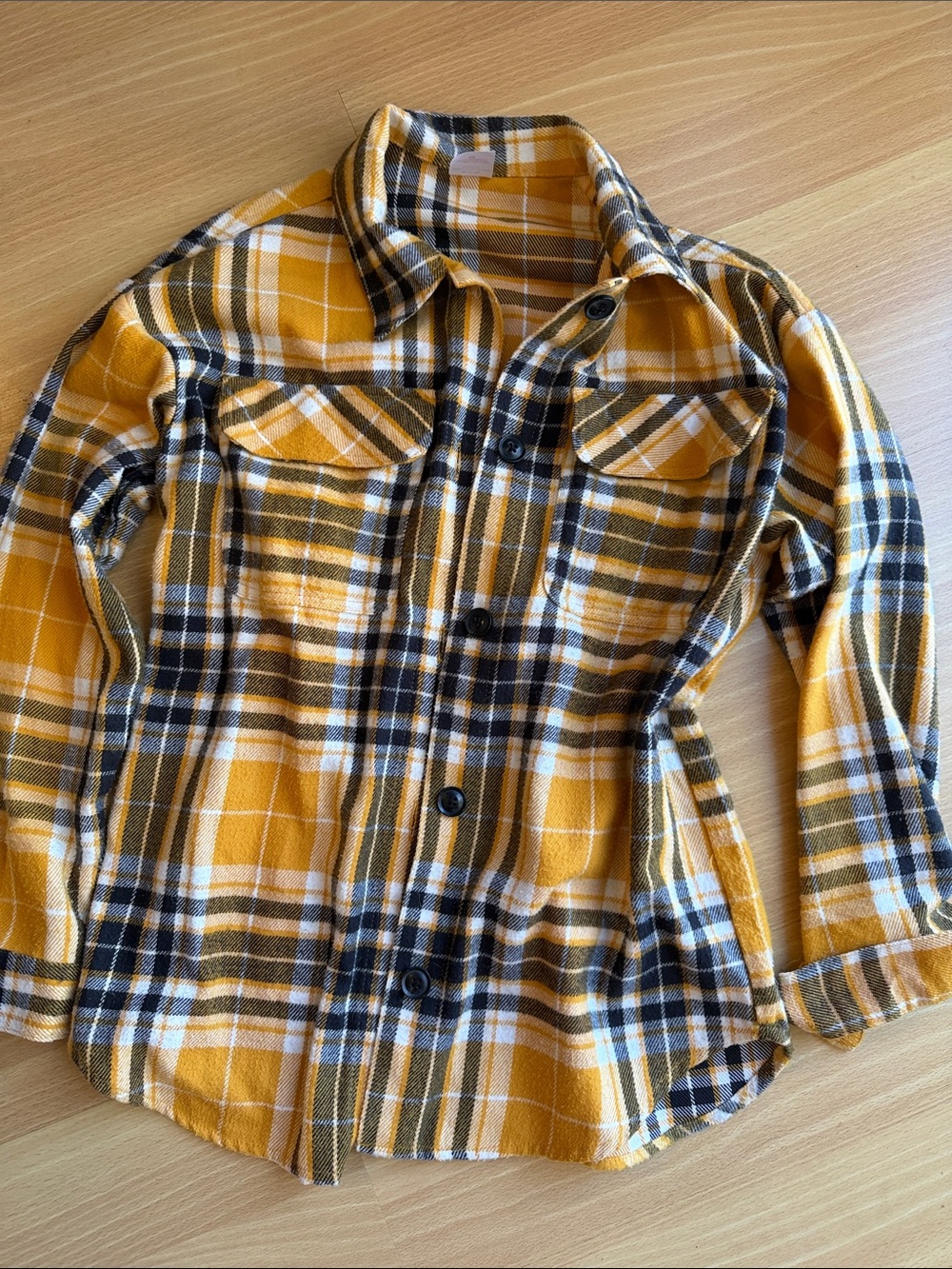 Women’s ' Yellow Plaid Flannel Button-Up Shirt